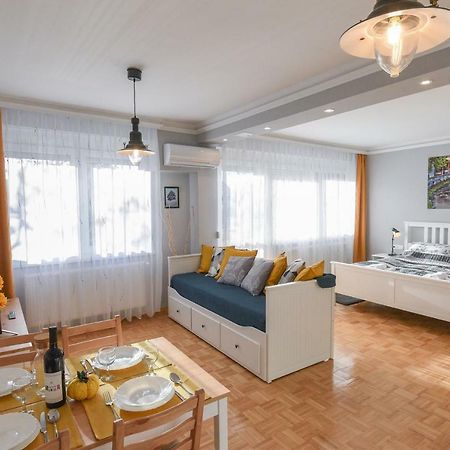 Vitalis Apartman Eger Luaran gambar